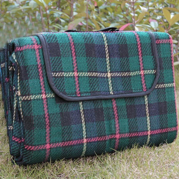 Foldable Waterproof Outdoor Mat/Plaid Blanket